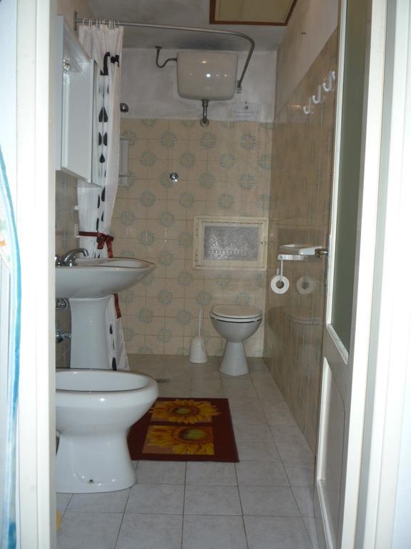 Apartamento Casa Tarrini Chianni Exterior foto